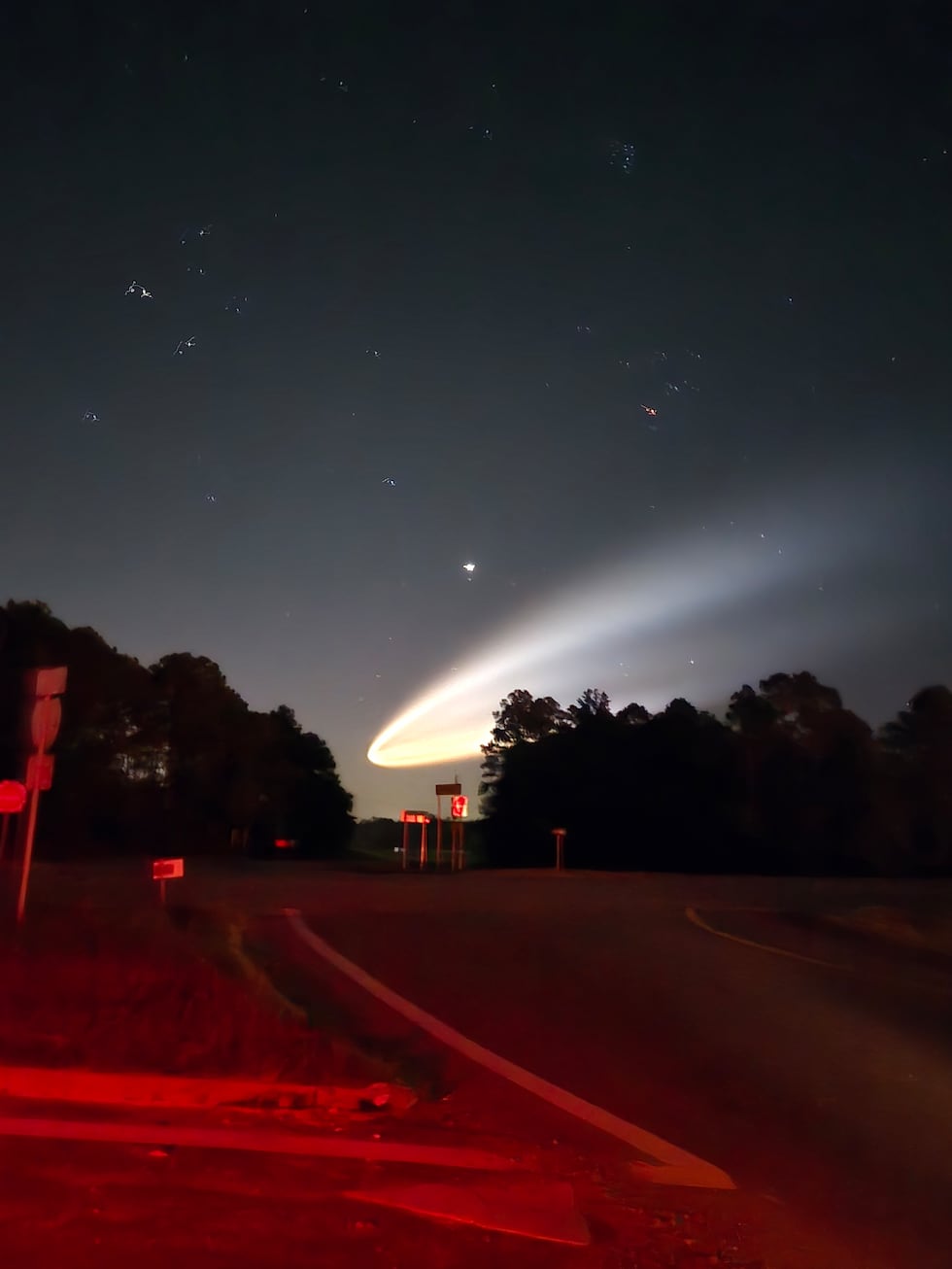 MIRAR: ¿Qué prendió fuego a Midlands Sky este fin de semana y cuándo se pudo ver lo siguiente?