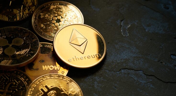 Ethereum, bitcoin, crypto