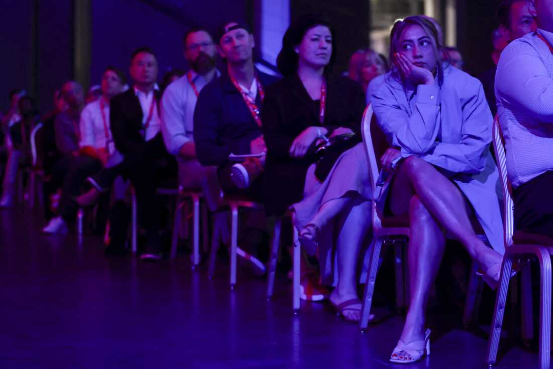 El público escucha hablar a Donald Trump Jr. durante la Conferencia Bitcoin en Las Vegas el 27 de mayo de 2025.