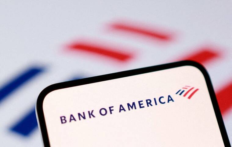 REUTERS/Dado Ruvic/Ilustración/Foto FOTO El logotipo del Bank of America aparece en esta ilustración en diciembre de 2025. La industria de servicios financieros de EE. UU. está en alerta máxima por posibles ataques cibernéticos en medio de la guerra en curso de EE. UU. en Irán, y las empresas están intensificando el monitoreo de amenazas que a menudo surgen durante períodos de conflicto geopolítico, dijo un ejecutivo de análisis.