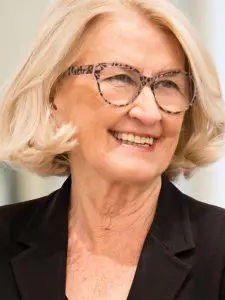 Ann Pettifor se pega un tiro en la cabeza