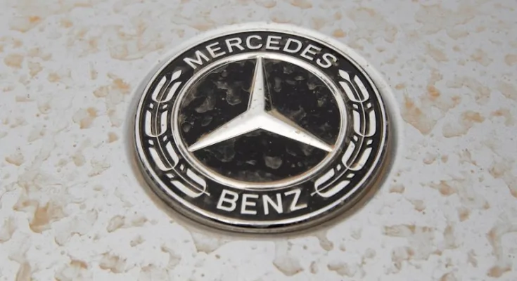 UK car finance scandal: Mercedes joins legal fight against FCA