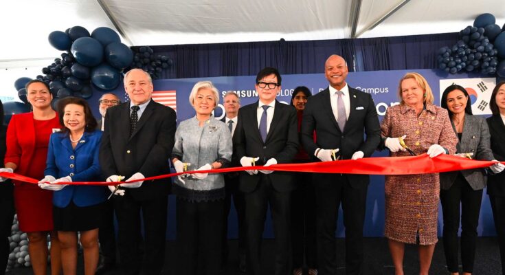 Governor Moore joins the ribbon-cutting ceremony for Samsung Biologics’ first U.S.-based manufacturing facility in Rockville
