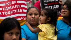 ALIANZA PUENTE HAITIANA HONRA A MADRES INMIGRANTES Y PIDE IGUALDAD ECONÓMICA Y POLÍTICAS DE INMIGRACIÓN QUE IMPIDEN EL DESARROLLO FAMILIAR