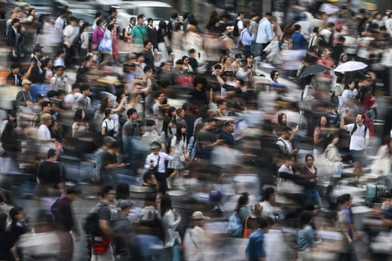 Takaichi planea redactar un presupuesto suplementario en un intento por proteger el crecimiento mientras los consumidores enfrentan precios crecientes (Andrew CABALLERO-REYNOLDS)